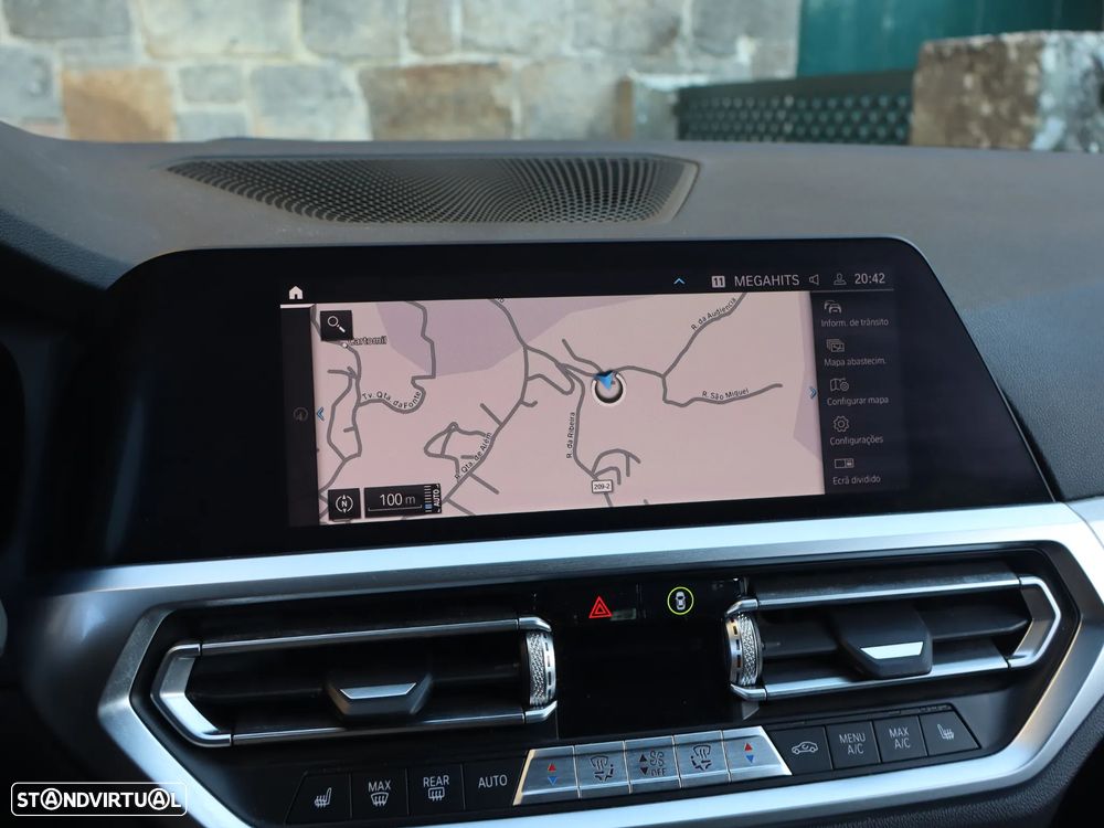 BMW 330 e Aut. M Sport - 21