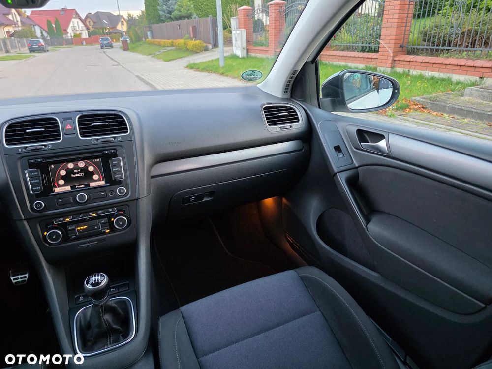 Volkswagen Golf 1.2 TSI BlueMotion Technology Style - 21