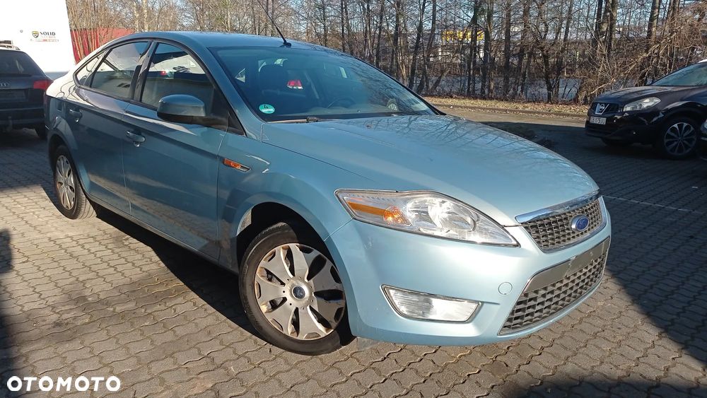 Ford Mondeo 1.6 Titanium - 30