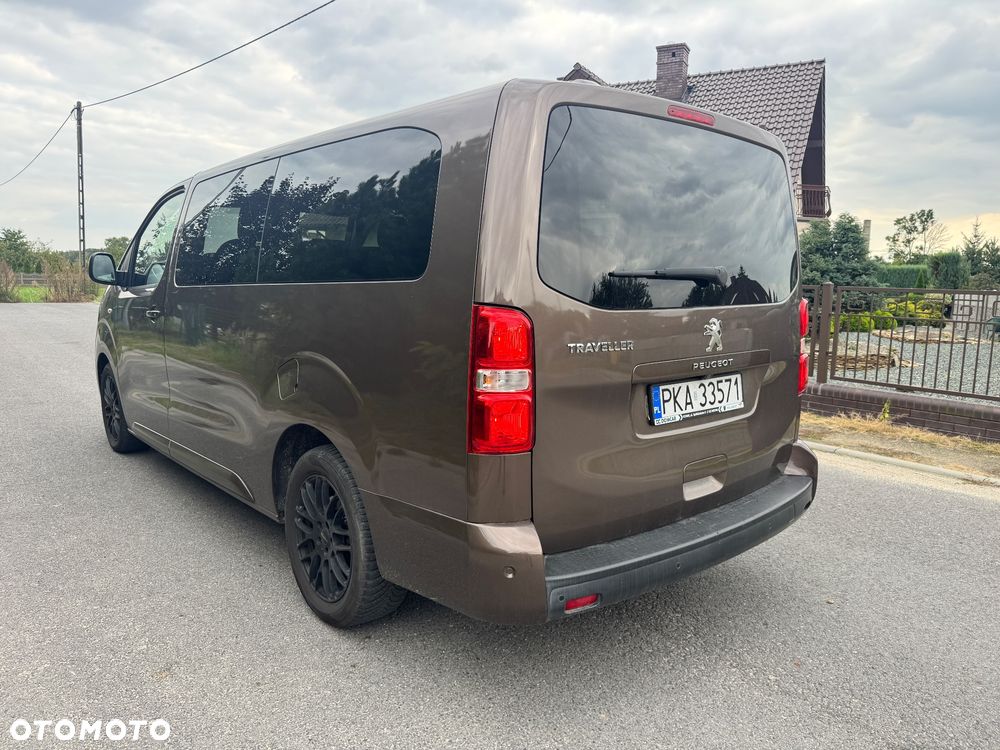 Peugeot Traveller L2 2.0 EAT8 Allure - 6