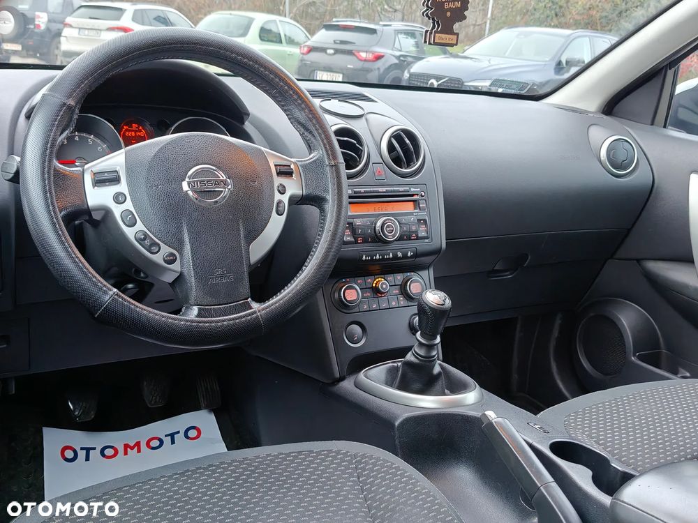 Nissan Qashqai 2.0 4 x 4 visia - 6