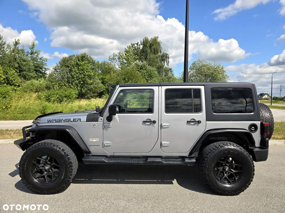 Jeep Wrangler 3.6 Unlim Sahara - 11