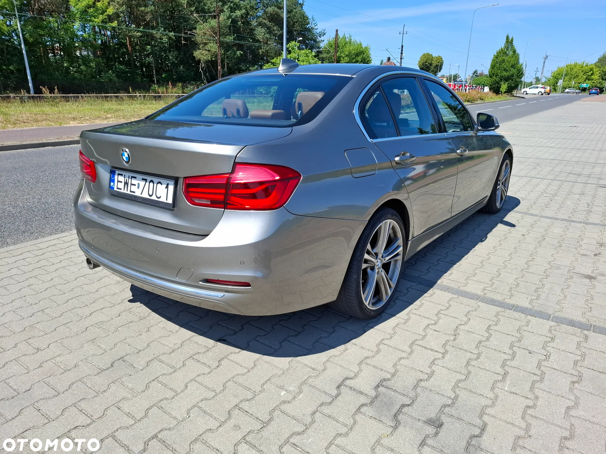 BMW Seria 3 318d Luxury Line - 6