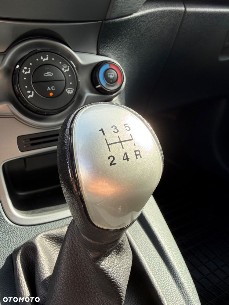 Ford Fiesta 1.25 Viva - 15