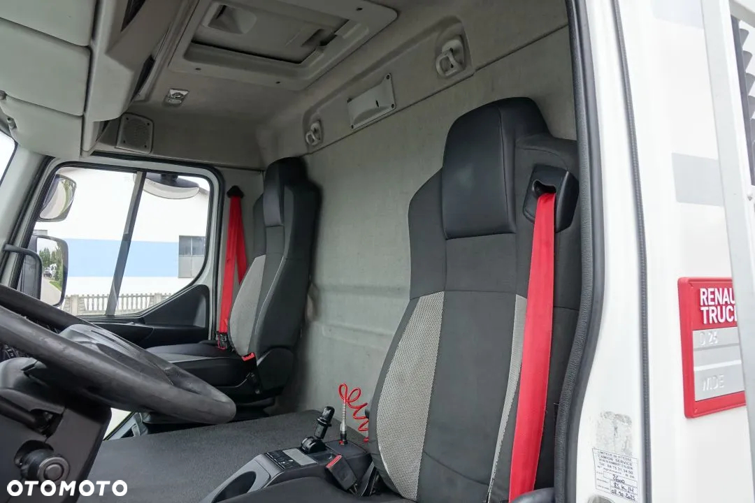 Renault PREMIUM D26 WIDE / CHŁODNIA / CARRIER SUPRA 1150 / AUTOMAT / EURO 6 / WINDA ZAŁADUNKOWA / OŚ PODNOSZONA SKRĘTNA / ROLETA - 29
