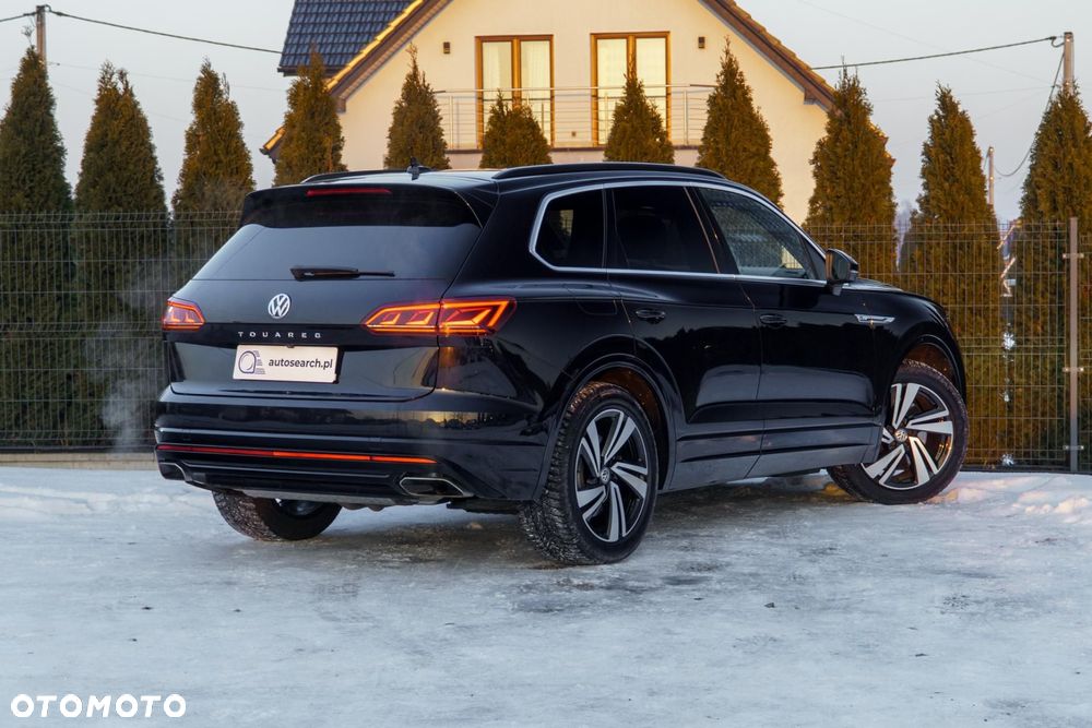 Volkswagen Touareg 3.0 V6 TFSI 4Motion R-Line - 4