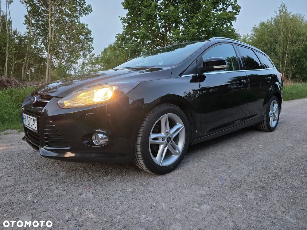 Ford Focus 1.0 EcoBoost STart-Stopp-System TITANIUM - 4