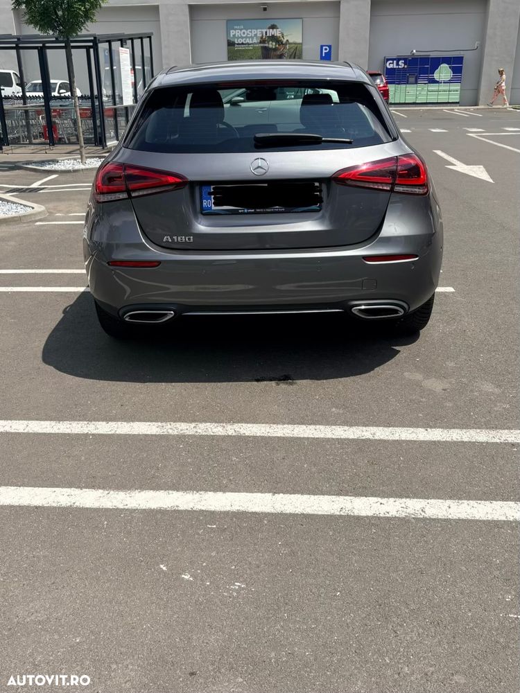 Mercedes-Benz A 180 - 9