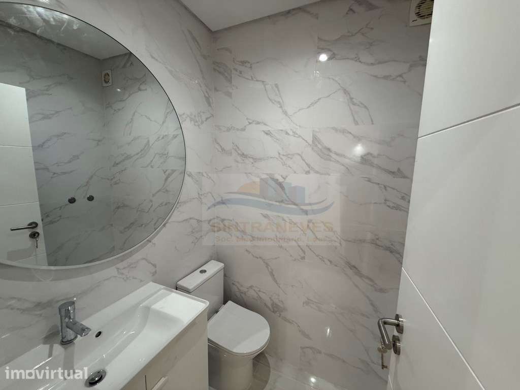 T3 Totalmente Remodelado com 2 WC's | Arrecadação | Pronto a Habitar - Grande imagem: 2/9