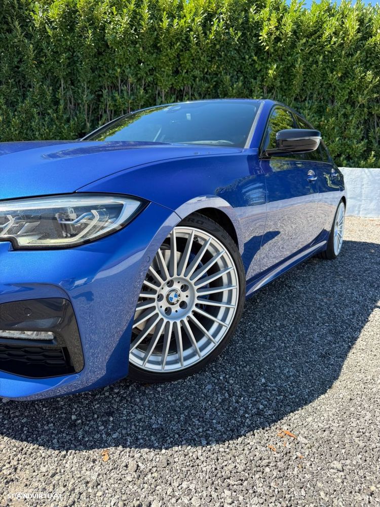 BMW 320 d Pack M Shadow Auto - 22