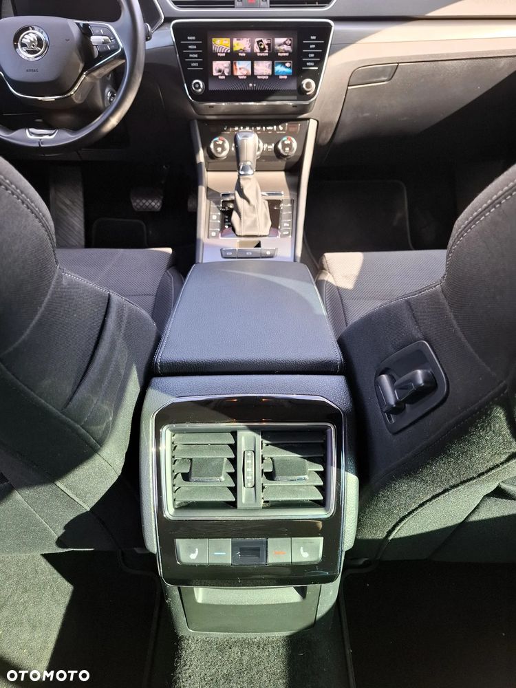Skoda Superb 2.0 TSI Style DSG - 17