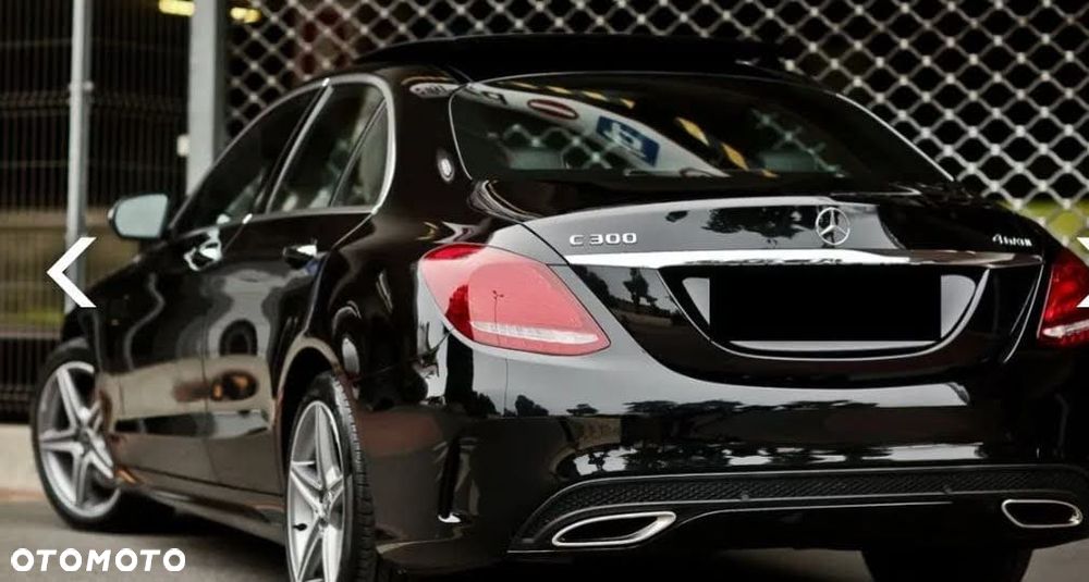 Mercedes-Benz Klasa C 300 4Matic 9G-TRONIC Avantgarde - 12