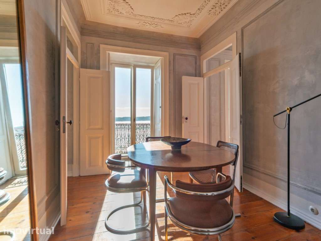 Duplex com vista extraordinária sobre Lisboa - Grande imagem: 5/20