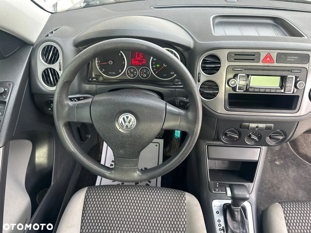 Volkswagen Tiguan 2.0 TDI DPF 4Motion Trend & Fun - 26