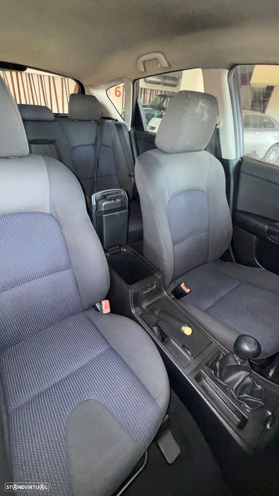 Mazda 3 Hatchback MZR 1.6 Comfort - 10