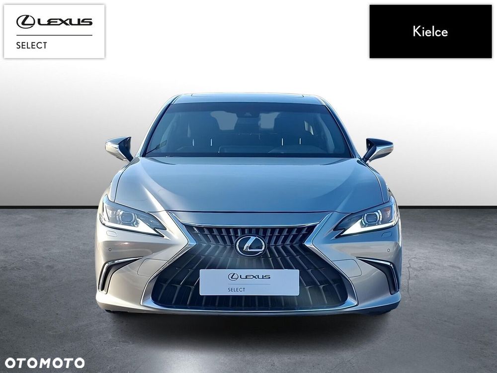 Lexus ES 300h Business Edition - 9