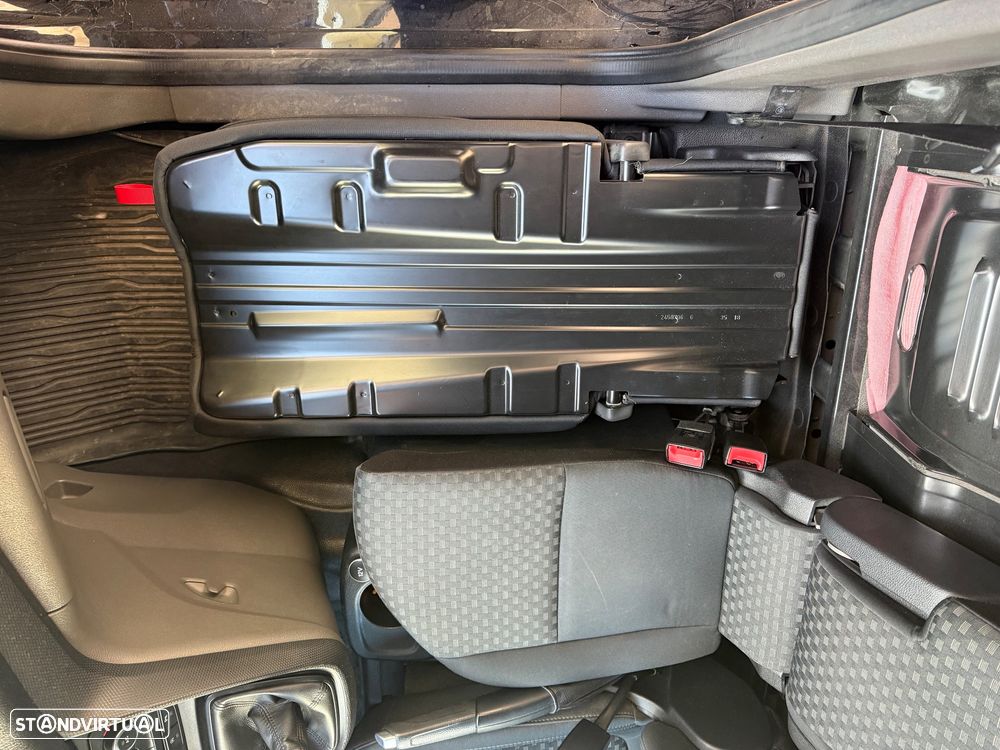 Ford Transit Connect 1.5 TDCi 230 L2 Active - 19
