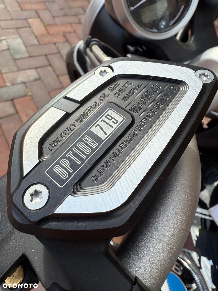 BMW R - 13