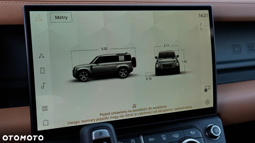 Land Rover Defender 3.0 D350 mHEV X-Dynamic SE - 24