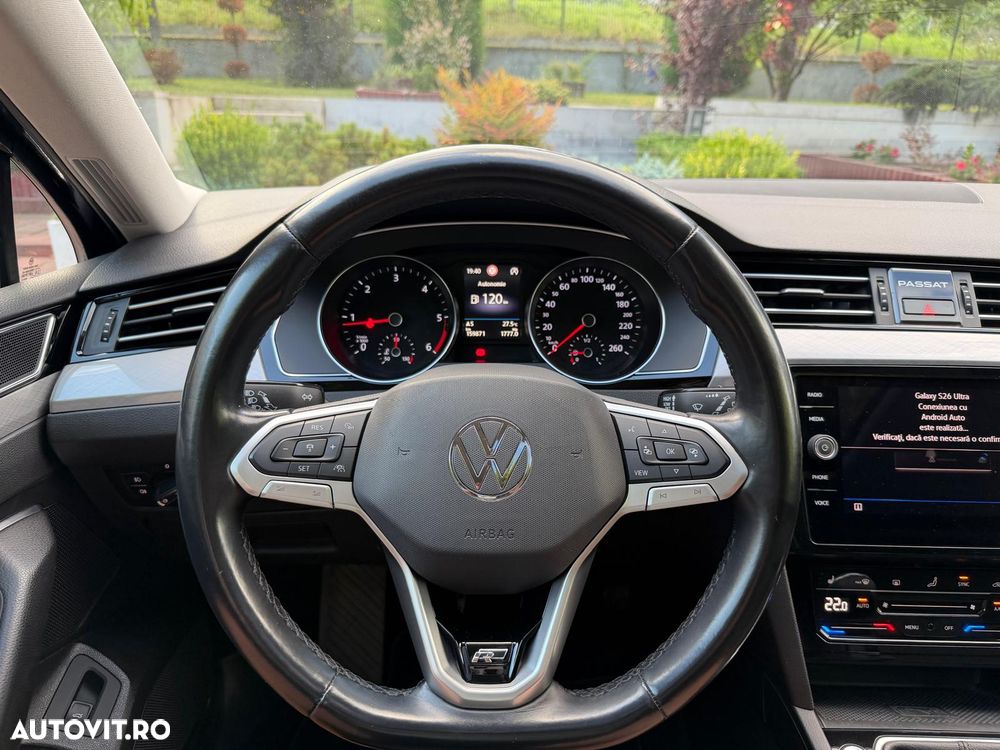 Volkswagen Passat 2.0 TDI R Executive - 25