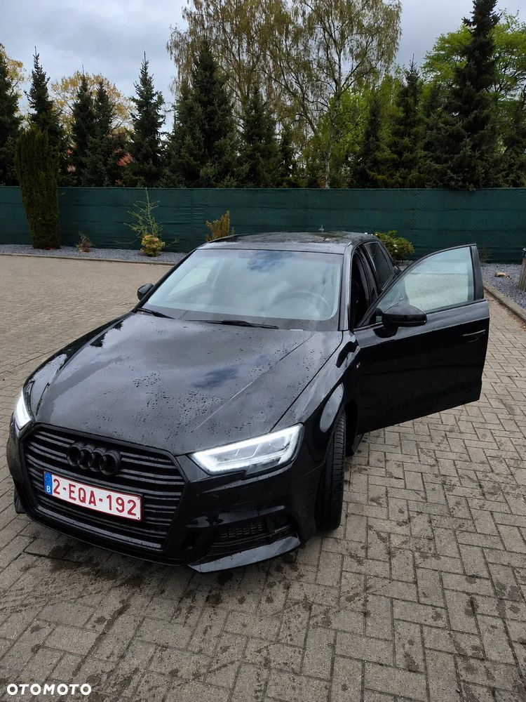 Audi A3 Sportback 35 TFSI S line - 1