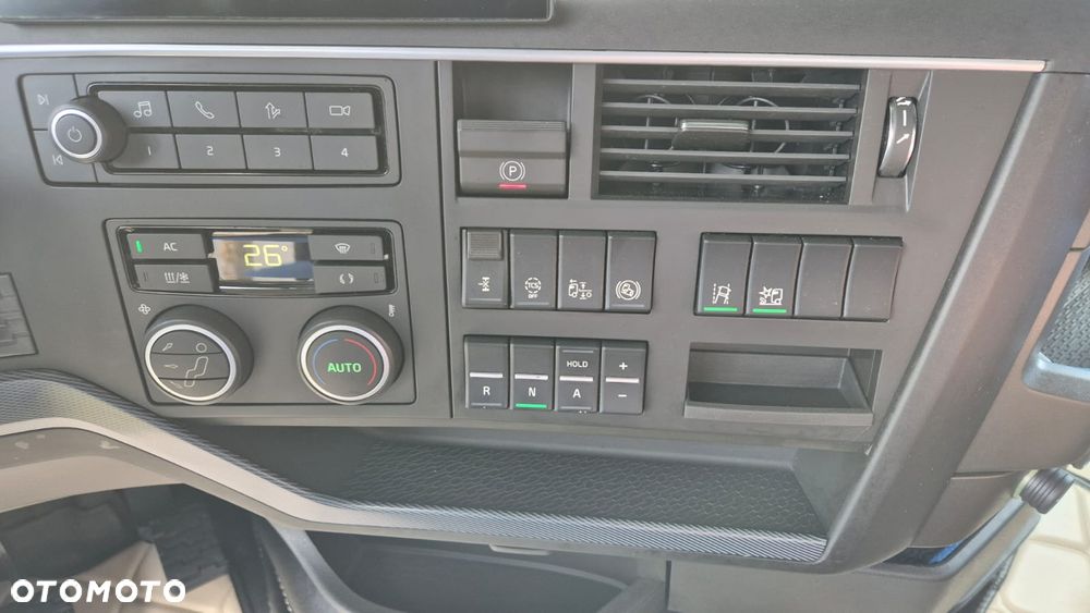 Volvo VOLVO///FH///500///2023/// GLOBETROTTER///XXL/// VIRTUAL COCPIT///FULL LED///ALUFELGI///KLIMATYZACJA POSTOJOWA///ZABUDOWY MIĘDZYOSIOWE///STAN BARDZO DOBRY - 31