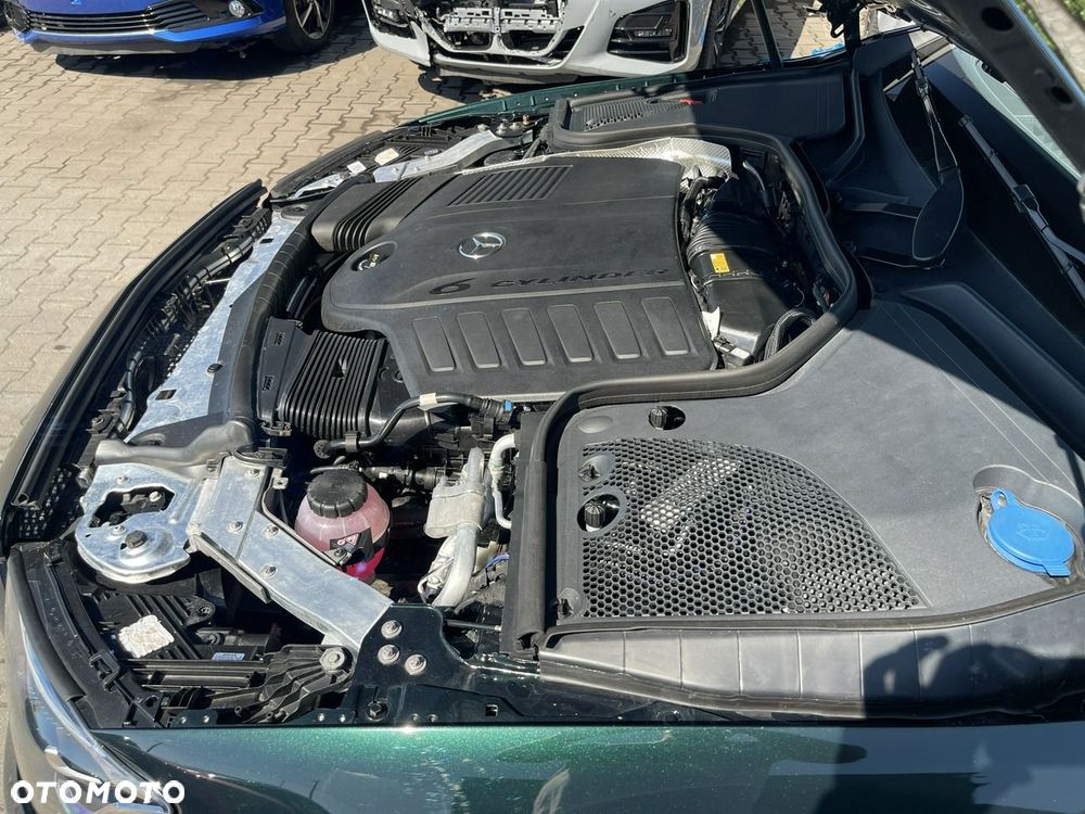 Mercedes-Benz Klasa E 450 4-Matic AMG - 18