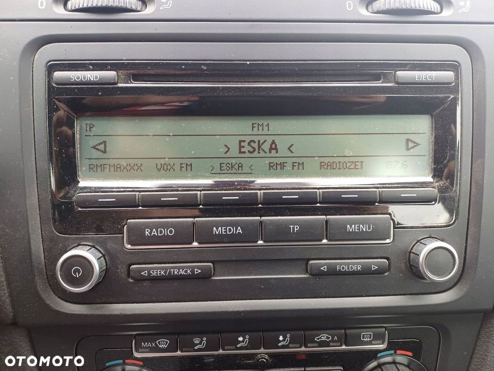 RADIO ODTWARZACZ + PANEL NAWIEWU RAMKA GOLF VI 5K0907044AJ 1K0035186AA - 2