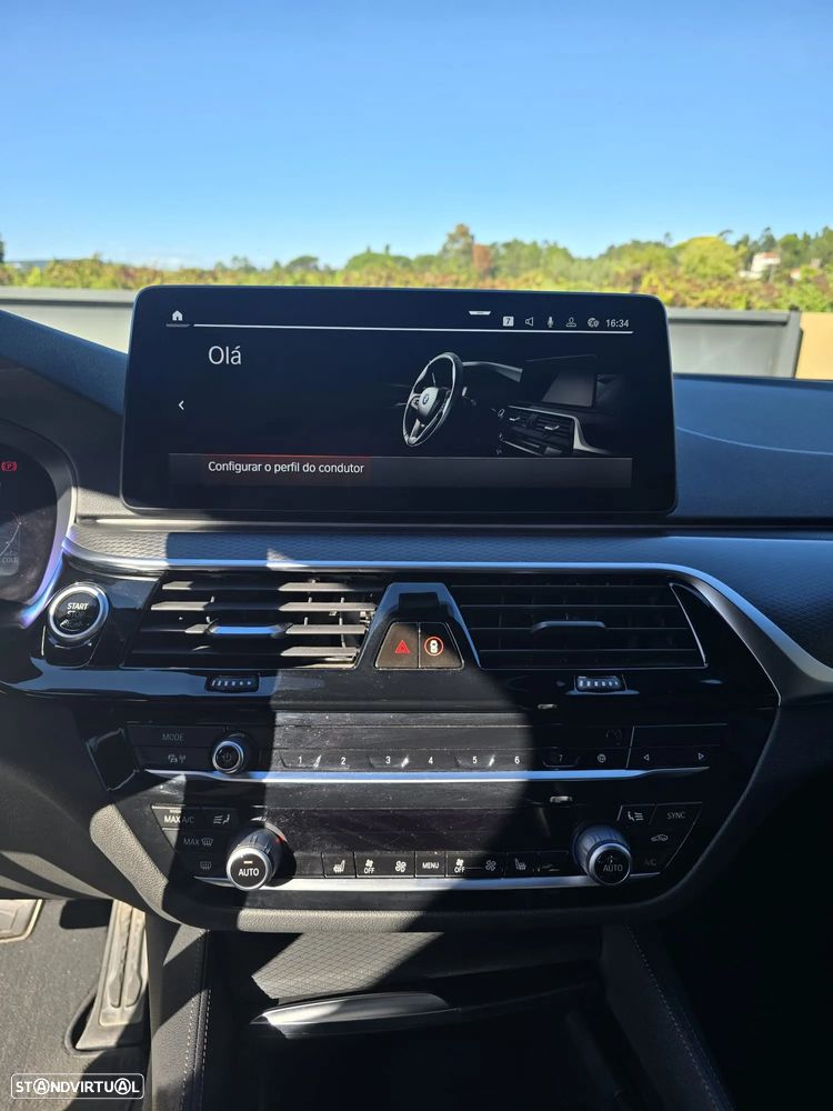 BMW 520 - 16
