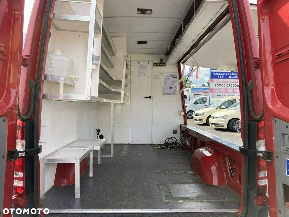 Mercedes-Benz Sprinter - 8