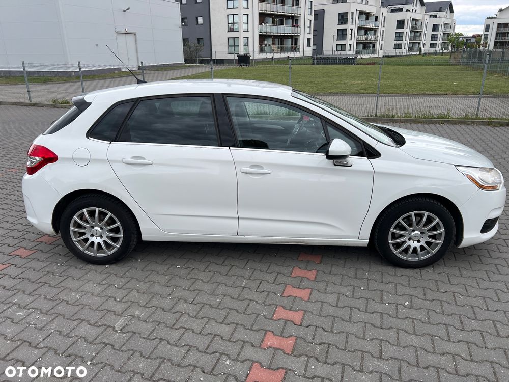 Citroën C4 1.6 HDi Exclusive - 5