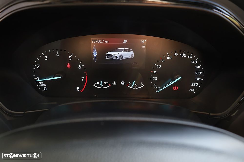 Ford Focus SW 1.0 EcoBoost MHEV ST-Line X - 46