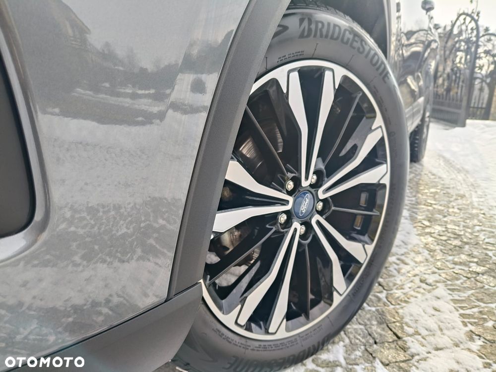 Ford Kuga 1.5 EcoBoost ST-LINE - 31