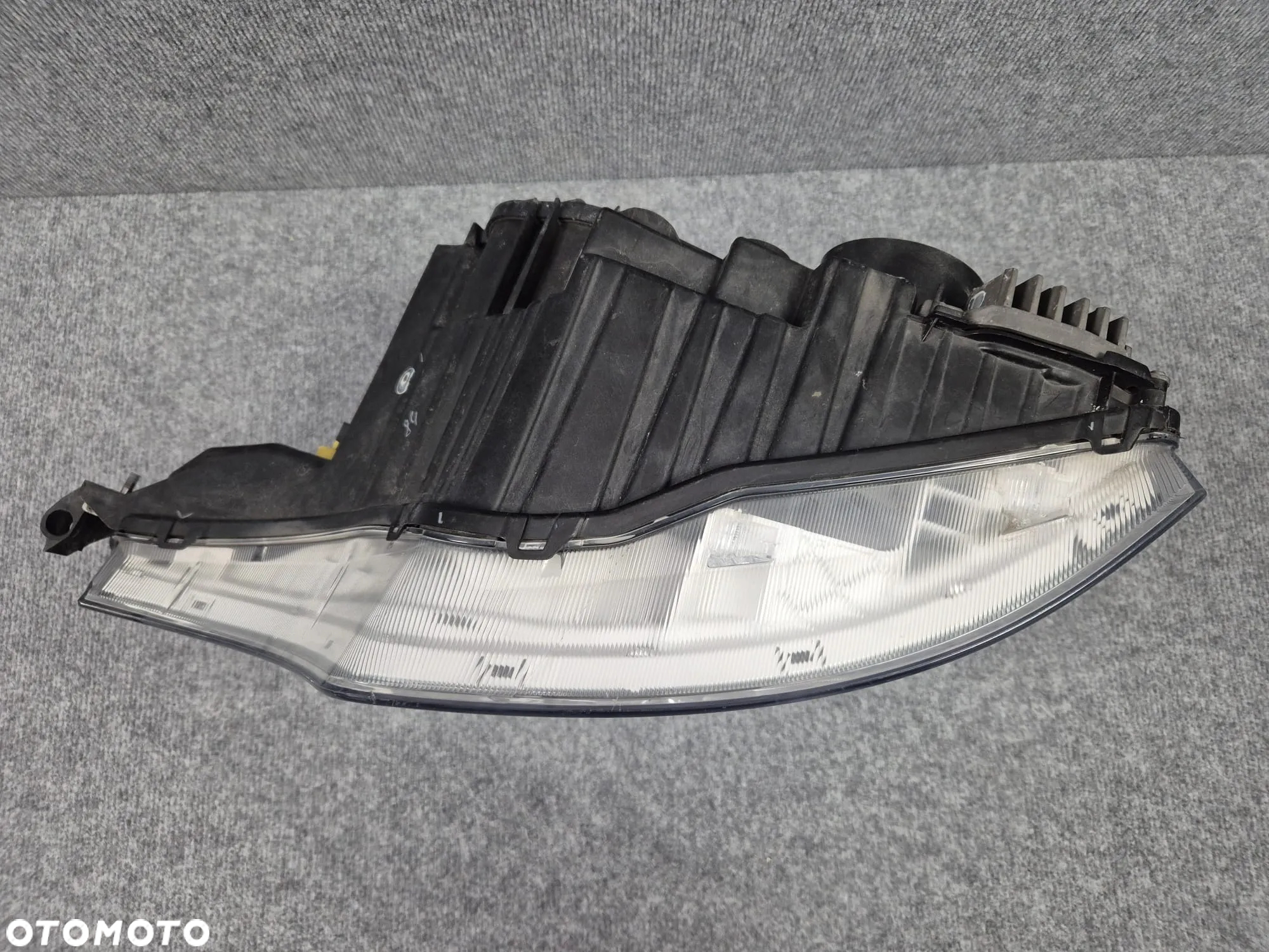 REFLEKTOR LAMPA PRZEDNIA LEWA - MERCEDES ACTROS A961 MP4 XENON LED - 4