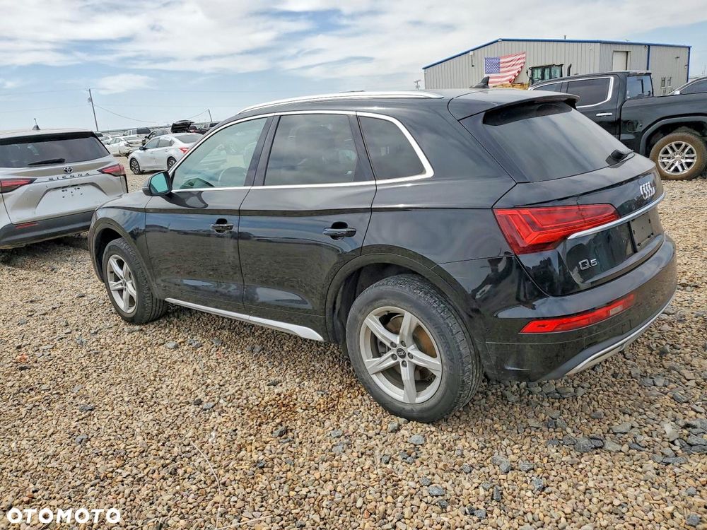 Audi Q5 45 TFSI quattro S tronic sport - 2