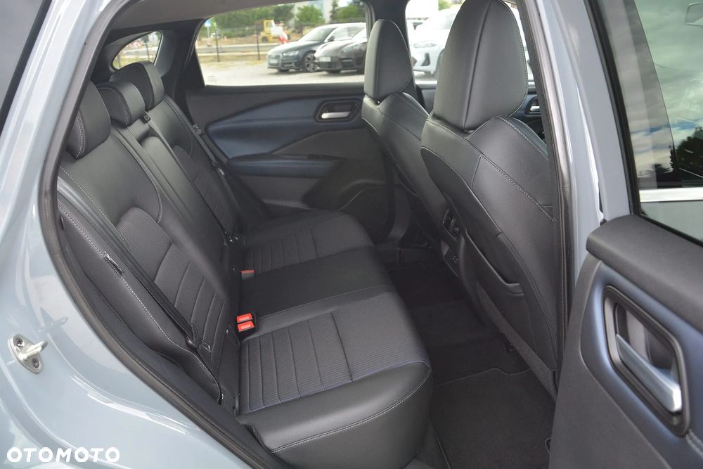 Nissan Qashqai 1.3 DIG-T MHEV N-Connecta - 13