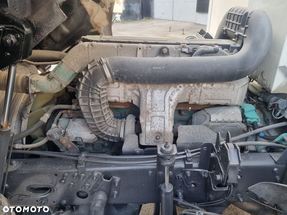 Volvo FL 240  Super Stan manual skrzynia, klima - 30