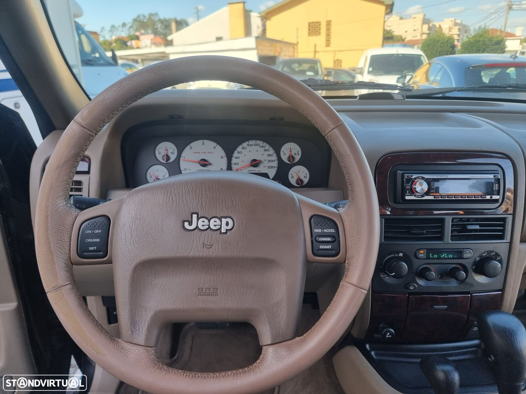 Jeep Grand Cherokee 3.1 TD Laredo - 14