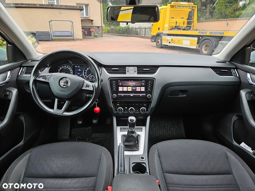 Skoda Octavia 2.0 TDI Style - 5