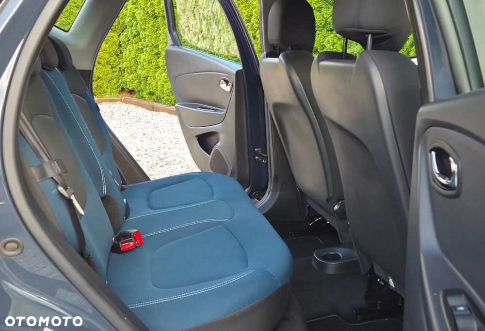 Renault Captur - 25