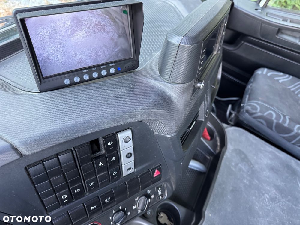 Iveco TRAKKER 400 EURO-6 8X4 BETONOMIESZARKA LIEBHERR 9 M3 - 17