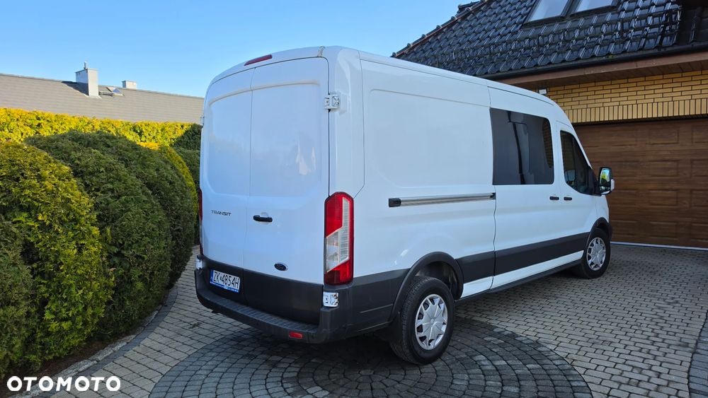 Ford Transit - 12