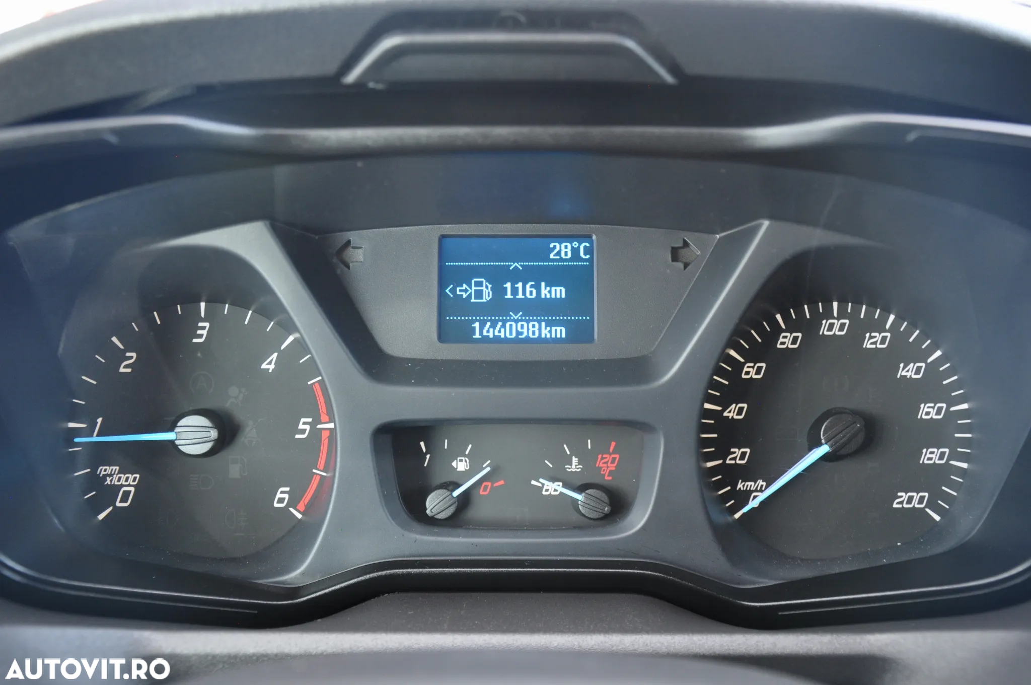 Ford Transit L2H2 Van - 28