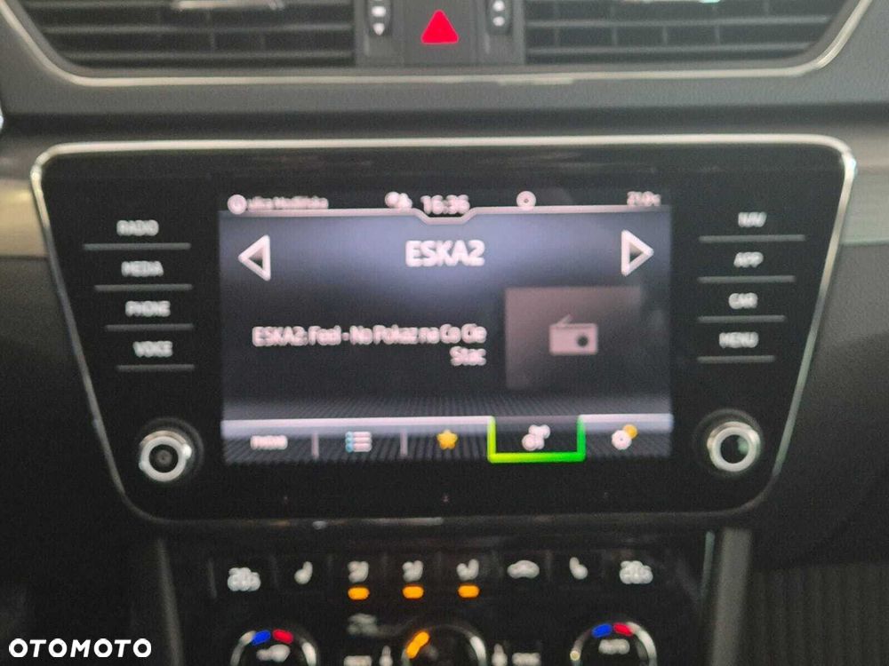Skoda Superb 2.0 TDI SCR Style DSG - 27