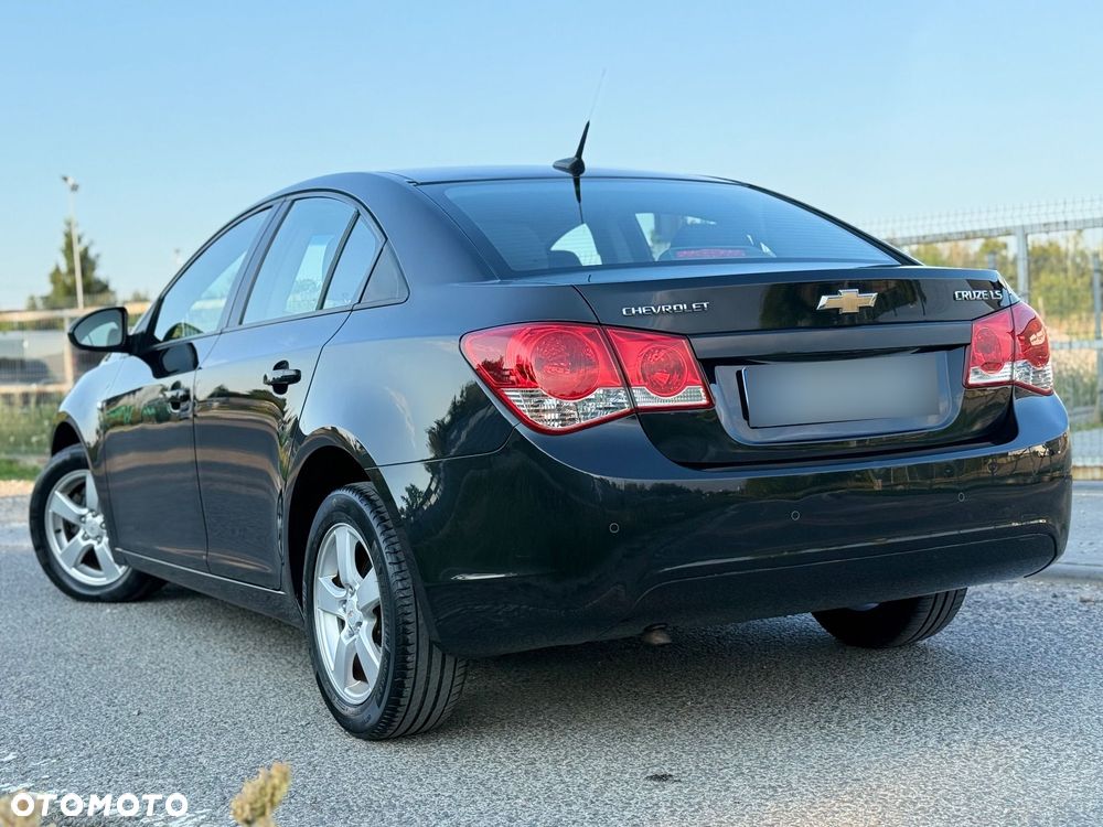 Chevrolet Cruze 1.8 LS MY11 - 6