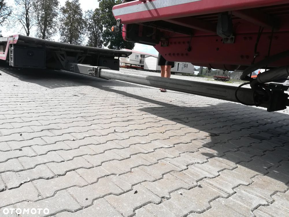 DAF XF - 25
