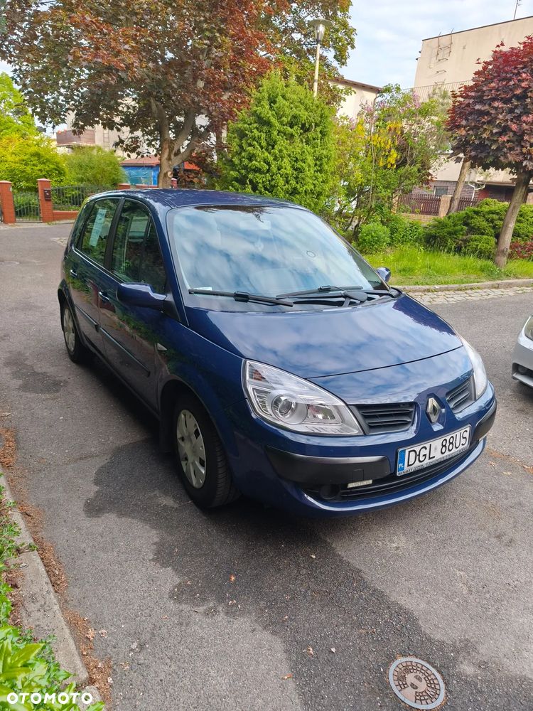 Renault Scenic 1.5 dCi Authentique - 1
