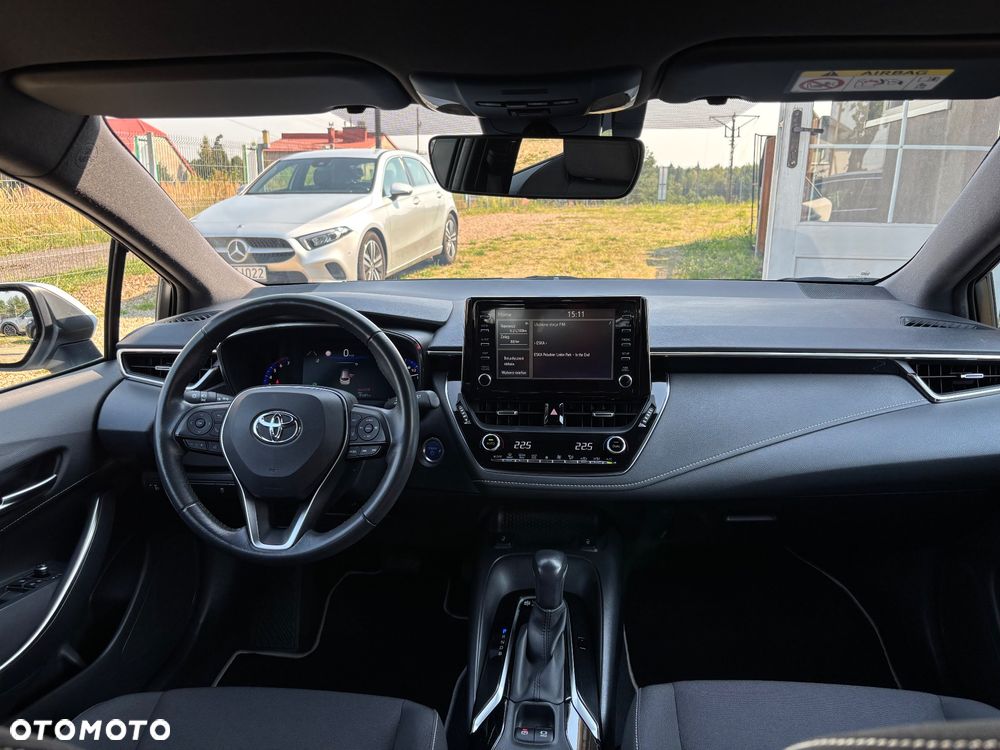 Toyota Corolla 1.8 Hybrid Comfort - 30