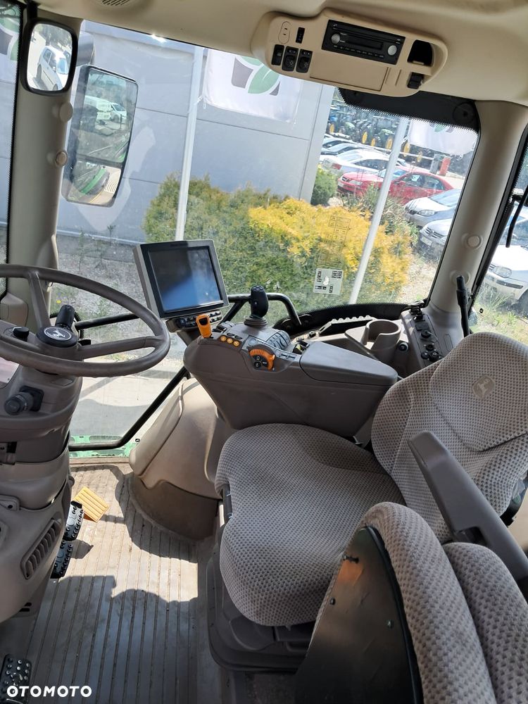 John Deere 6145R - 10