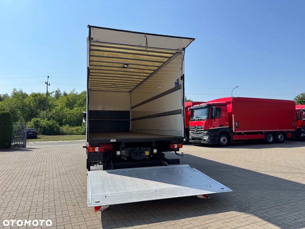 Mercedes-Benz ATEGO - 19